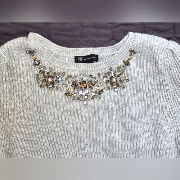 EUC INC Bejeweled Gray Knit Sweater - Picture 1 of 5